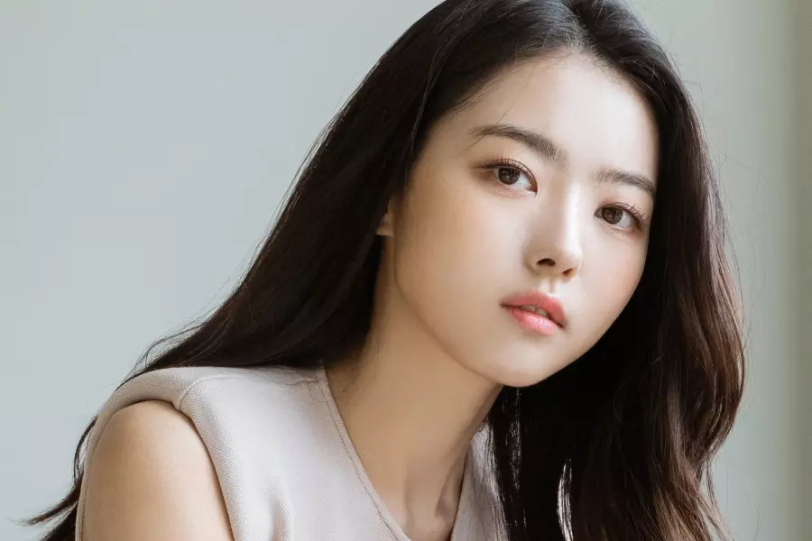 Lim Nayoung, a former I.O.I. and PRISTIN member, has parted ways with Sublime Artist Agency.